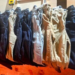 Mens Hollister Slim Chino Pants (Excellent Condition!) Size 30 X 30